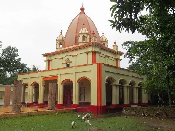 Jeshoreshwari Shakti Peeth — Goddess Yogeshwari at Satkhira