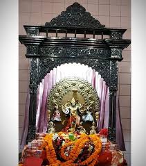 Pilgrims at temple