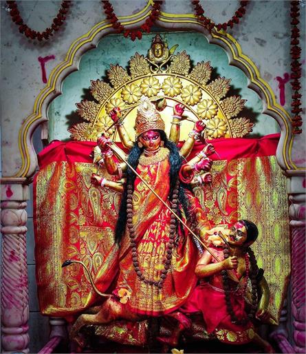 Image evoking the Bhairav guardian of the Peetha